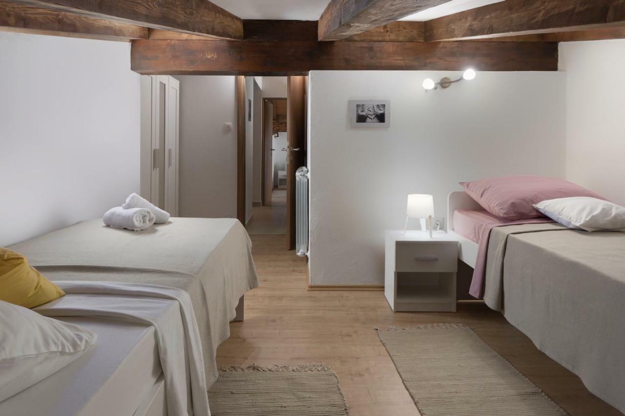 Apartman Ulika Medulin Ngoại thất bức ảnh