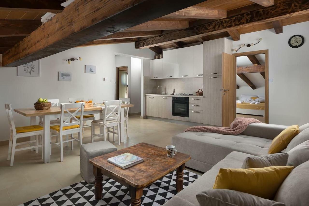 Apartman Ulika Medulin Ngoại thất bức ảnh